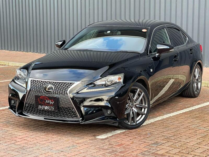 LEXUS IS
