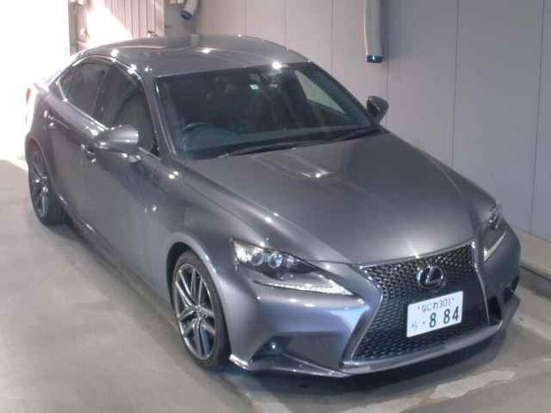 LEXUS IS