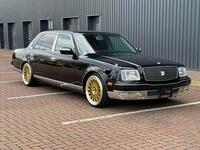 TOYOTA CENTURY