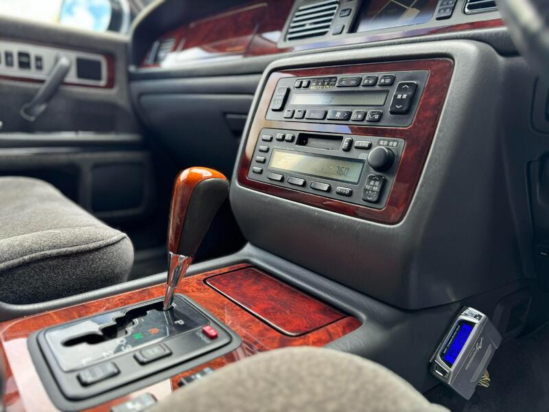 TOYOTA CENTURY