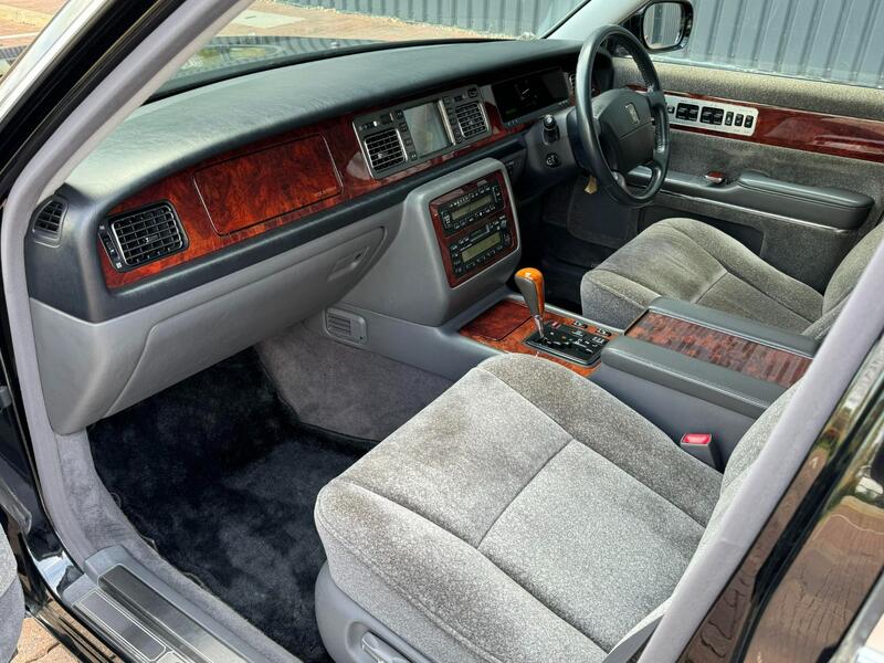 TOYOTA CENTURY