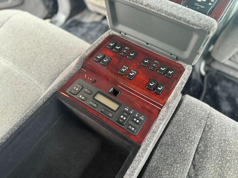 TOYOTA CENTURY
