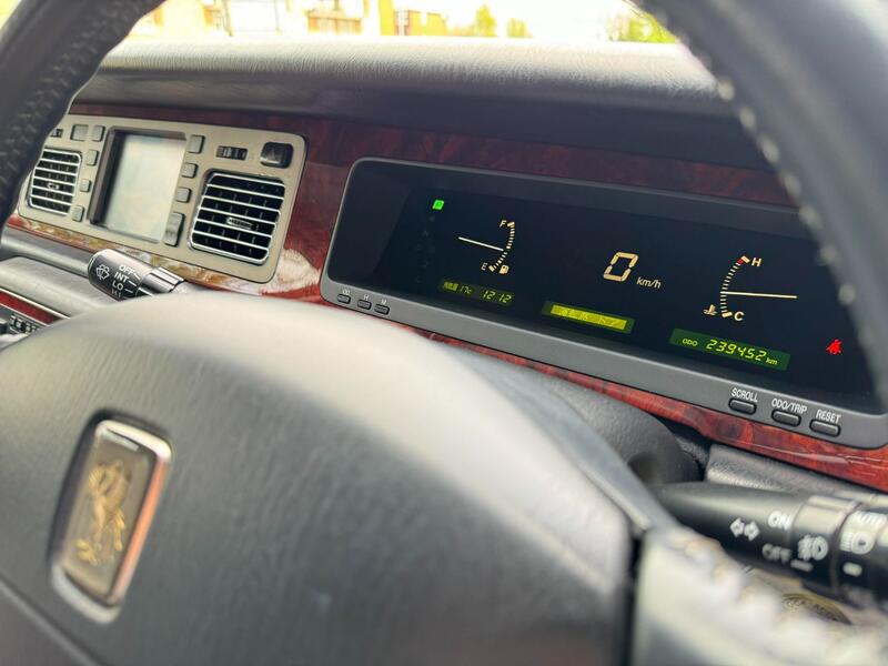 TOYOTA CENTURY