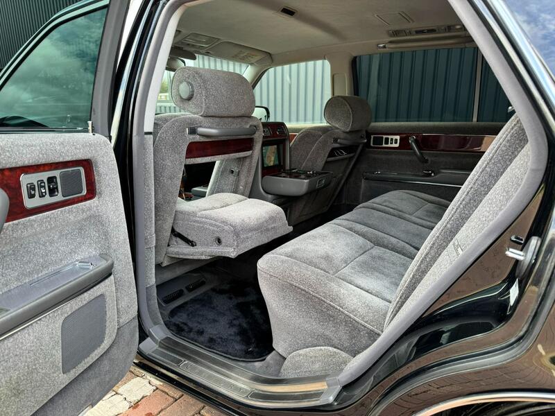 TOYOTA CENTURY