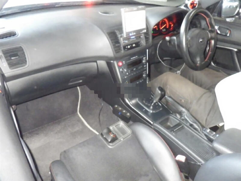 SUBARU LEGACY