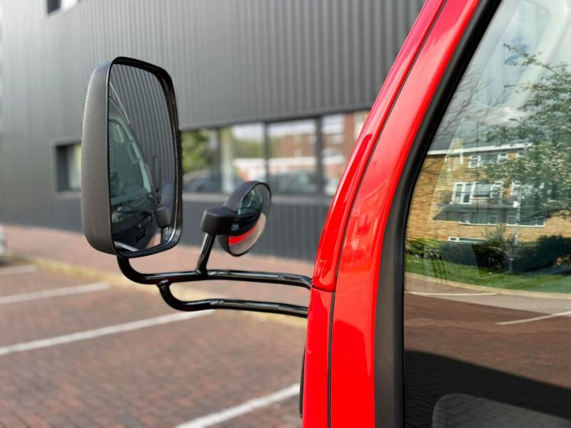 NISSAN CABSTAR