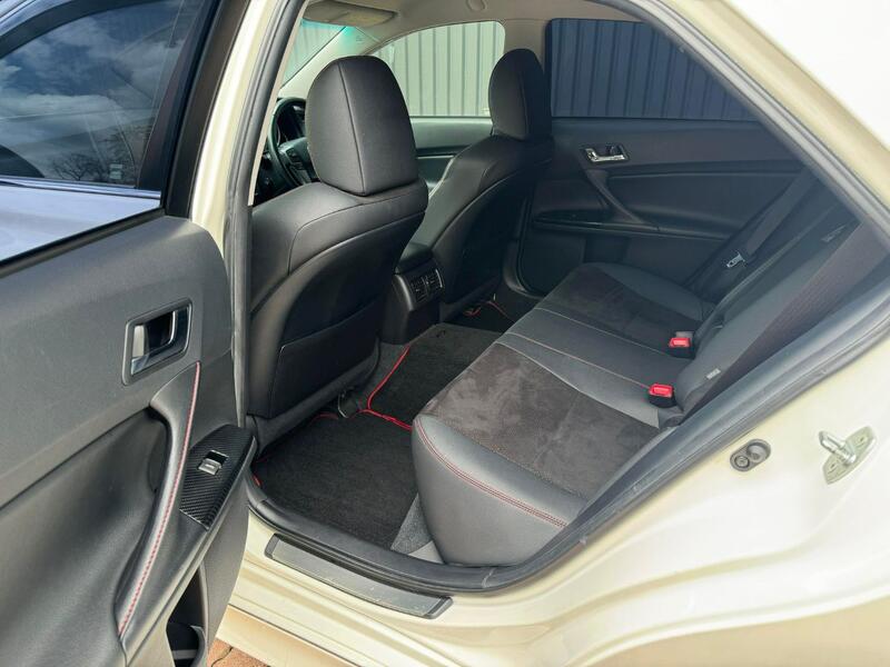 TOYOTA MARK X