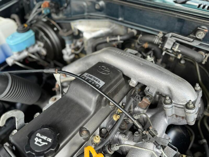 TOYOTA LAND CRUISER