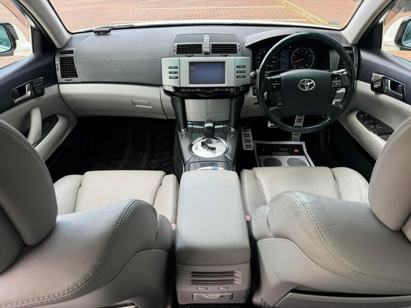 TOYOTA MARK X