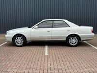TOYOTA CHASER