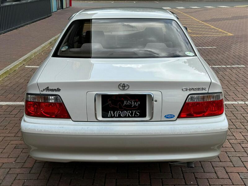 TOYOTA CHASER
