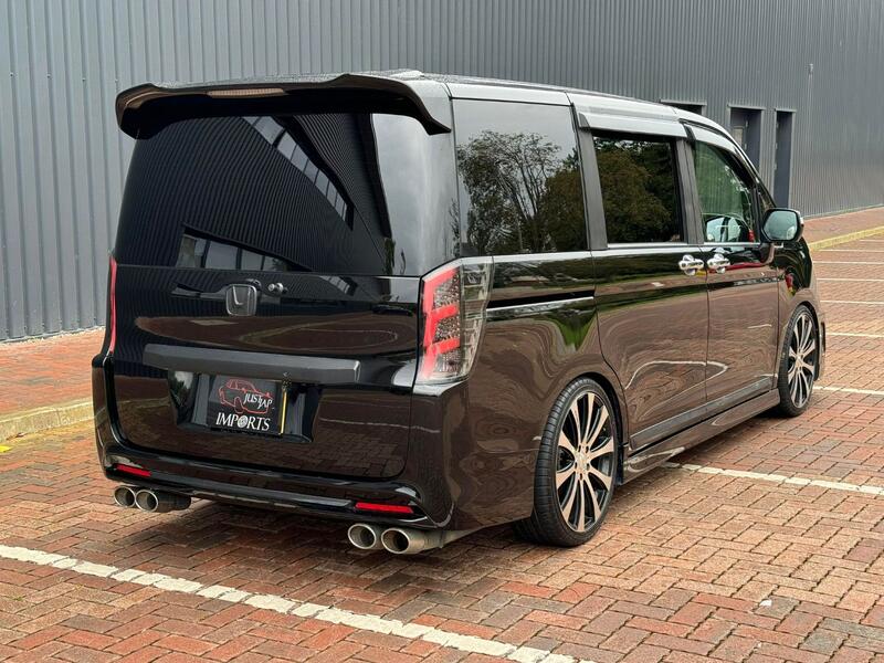 HONDA STEPWAGON