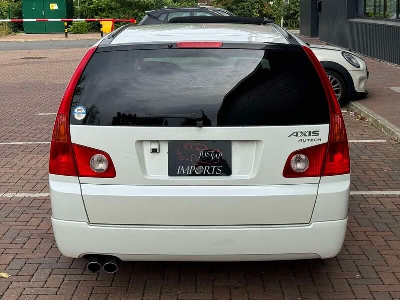 NISSAN STAGEA