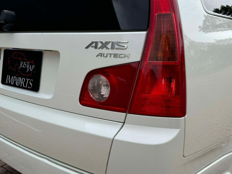 NISSAN STAGEA