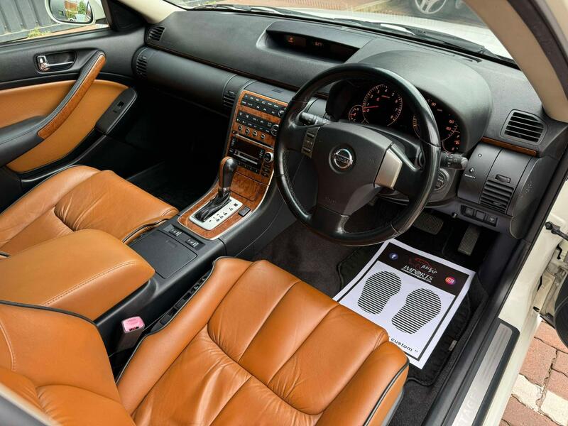 NISSAN STAGEA