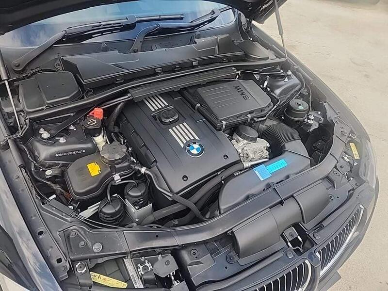 BMW 3 SERIES