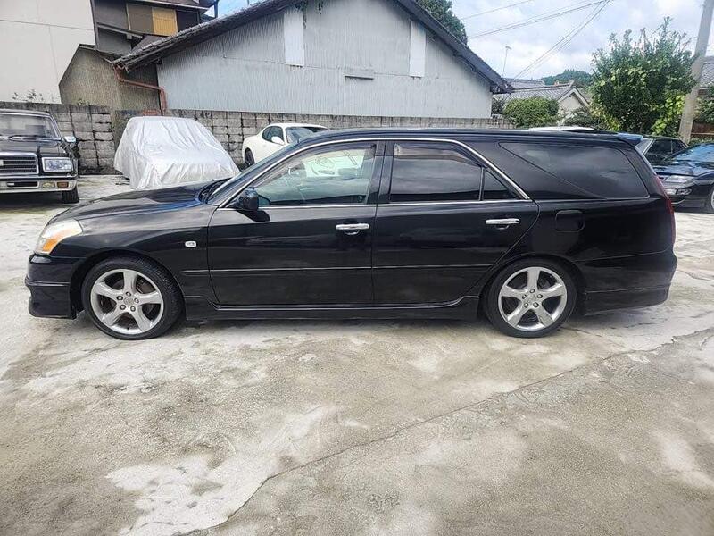 TOYOTA MARK II
