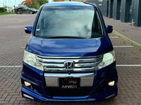 HONDA STEPWAGON