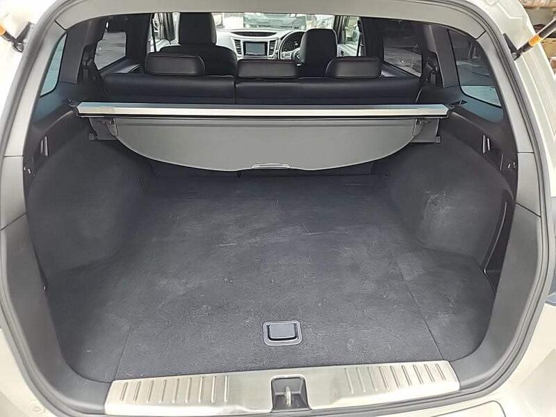 SUBARU LEGACY