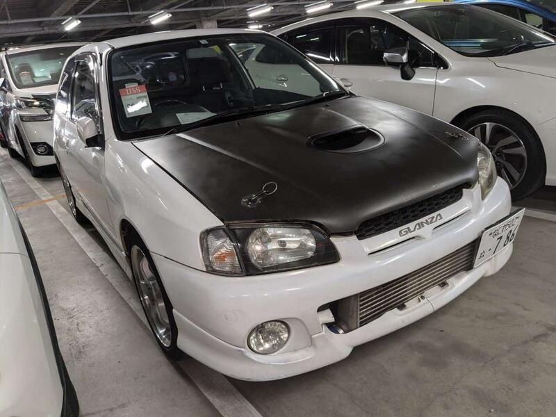 TOYOTA STARLET