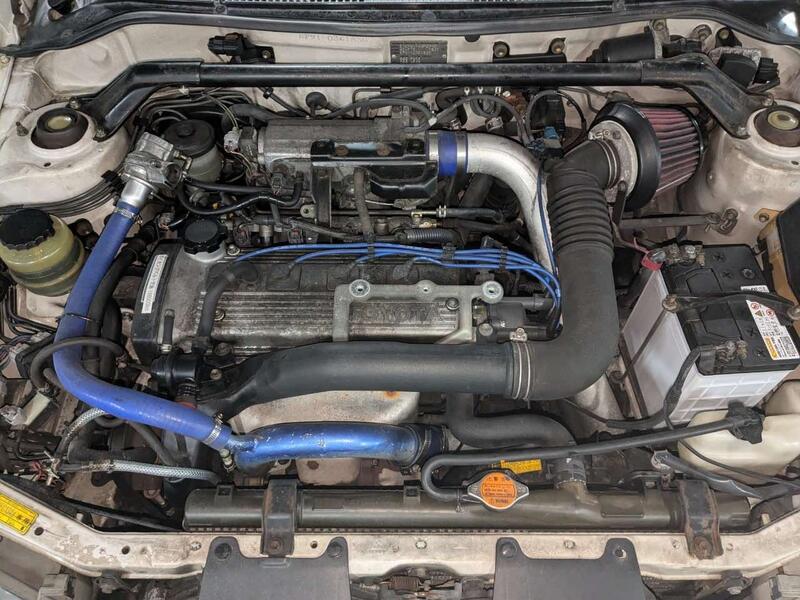 TOYOTA STARLET