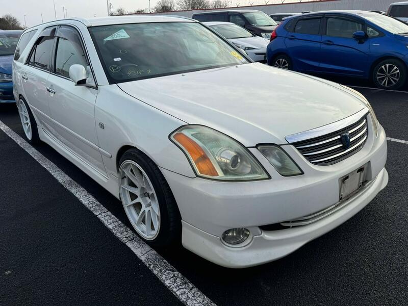 TOYOTA MARK II