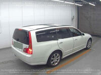 NISSAN STAGEA