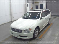 NISSAN STAGEA