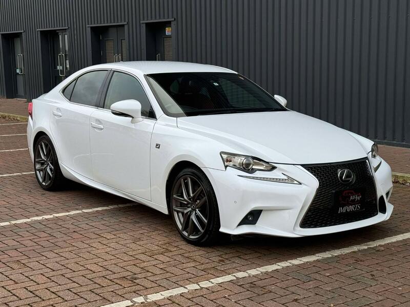 LEXUS IS
