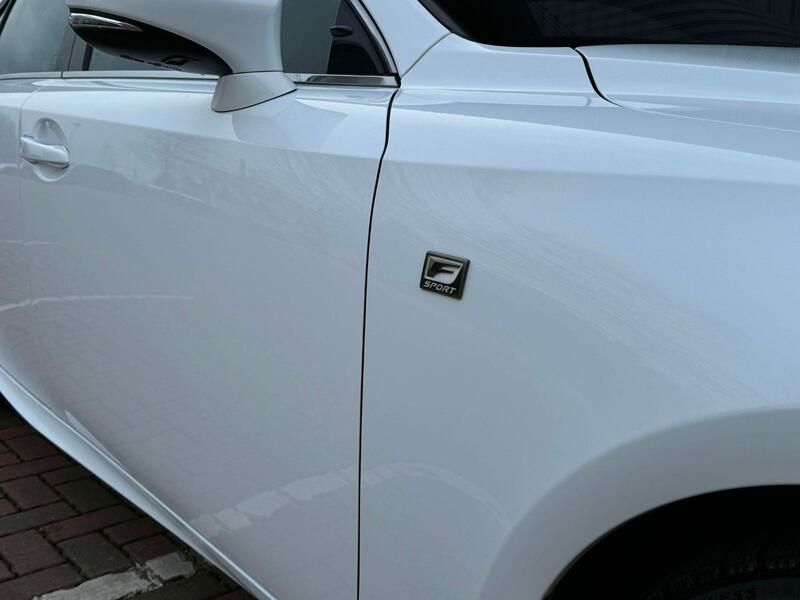LEXUS IS