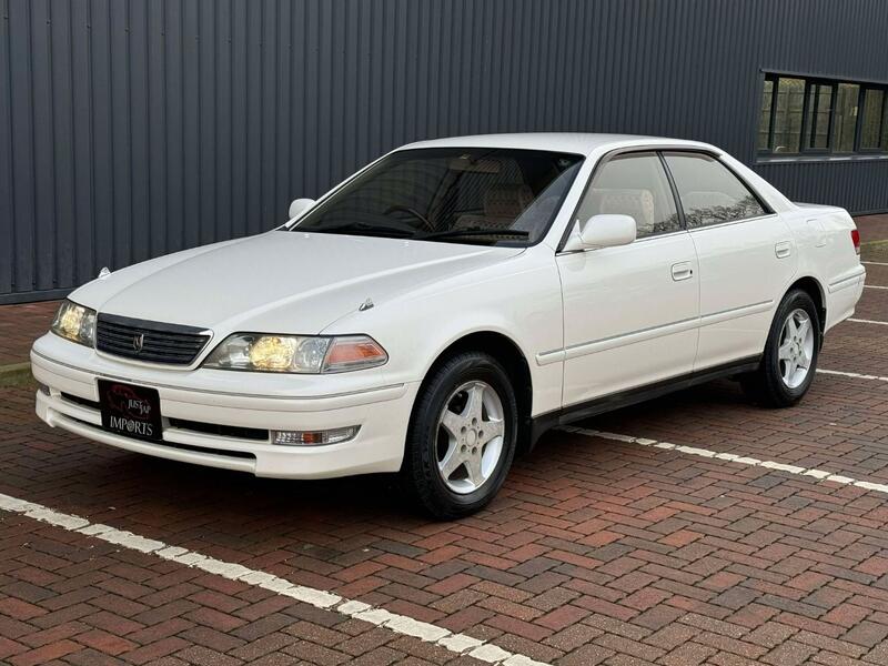 TOYOTA MARK II