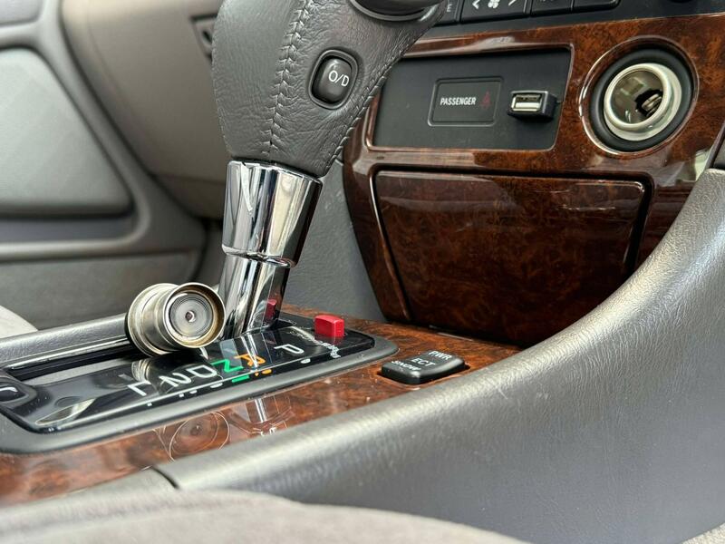 TOYOTA MARK II