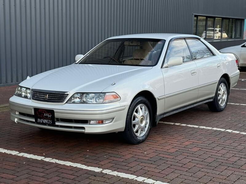 TOYOTA MARK II