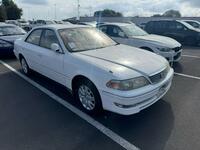 TOYOTA MARK II