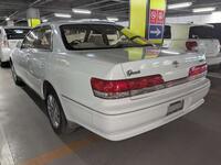 TOYOTA MARK II