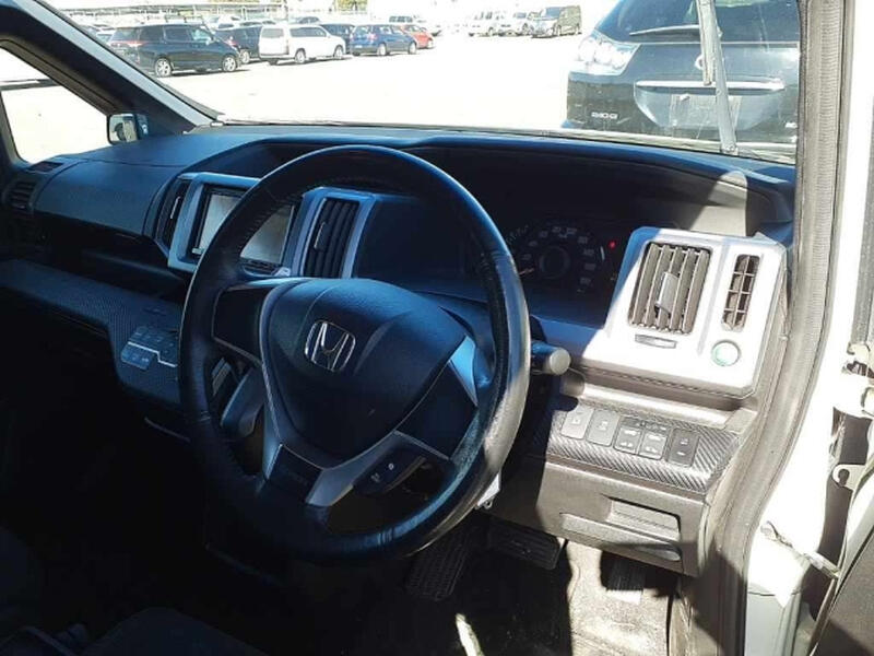 HONDA STEPWAGON