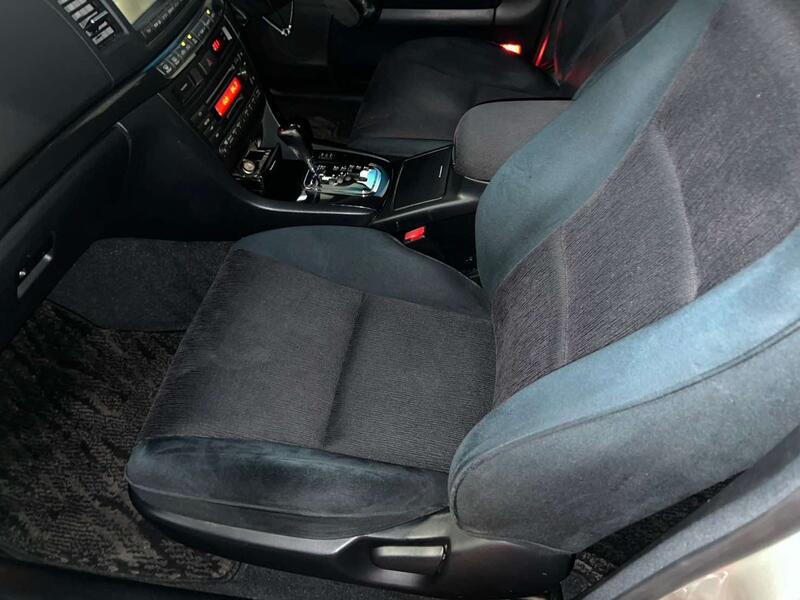 TOYOTA MARK II
