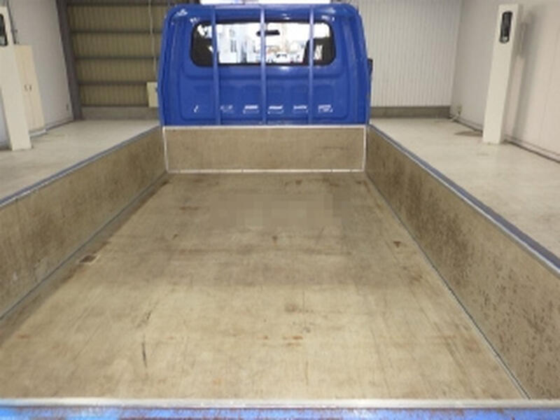 NISSAN CABSTAR