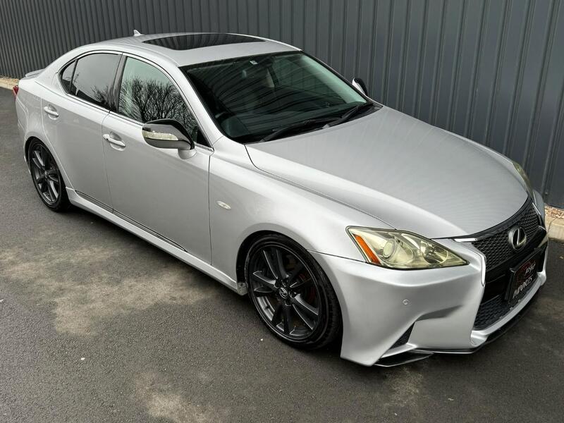 LEXUS IS