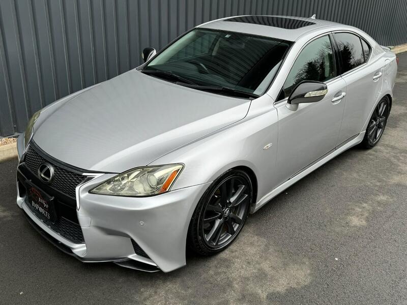 LEXUS IS