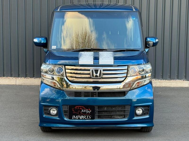 HONDA N-BOX