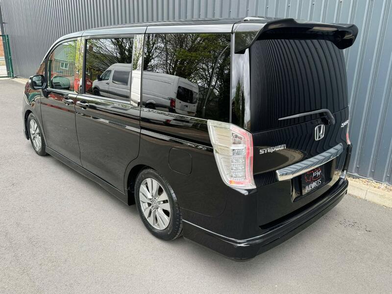 HONDA STEPWAGON