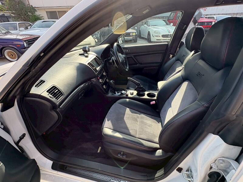SUBARU LEGACY