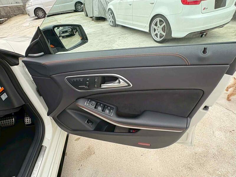 MERCEDES-BENZ CLA