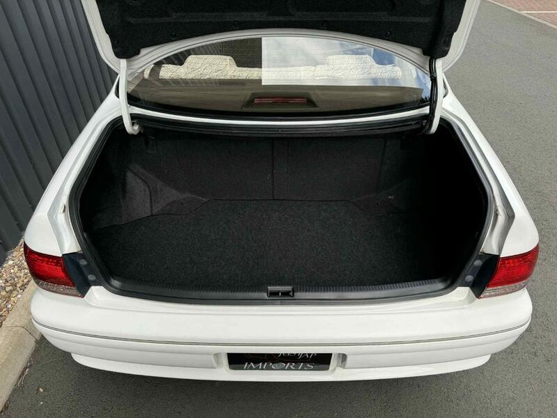 TOYOTA MARK II