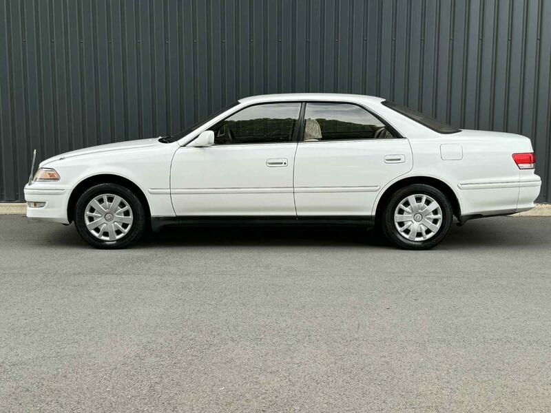 TOYOTA MARK II