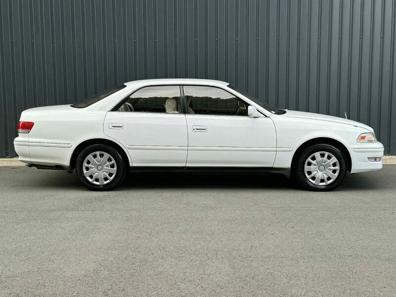 TOYOTA MARK II