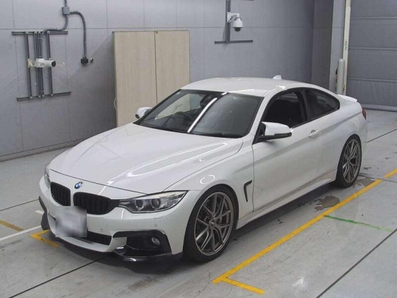 BMW 4 SERIES