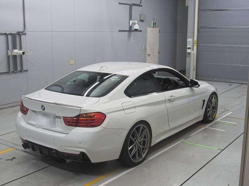 BMW 4 SERIES