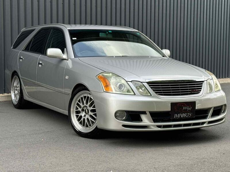 TOYOTA MARK II